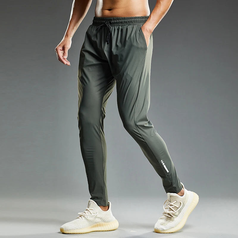 Été élastique hommes course Sport pantalon Jogging pantalons de survêtement décontracté en plein air formation gymnase Fitness pantalon