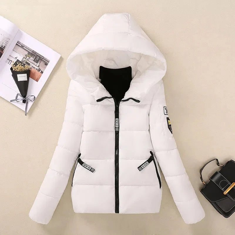 Nouvelle Veste d'Hiver 2026 pour Femme, Parka Courte à Capuche, Manteau Chaud et Épais, Style Coréen Ample, Rembourré en Coton