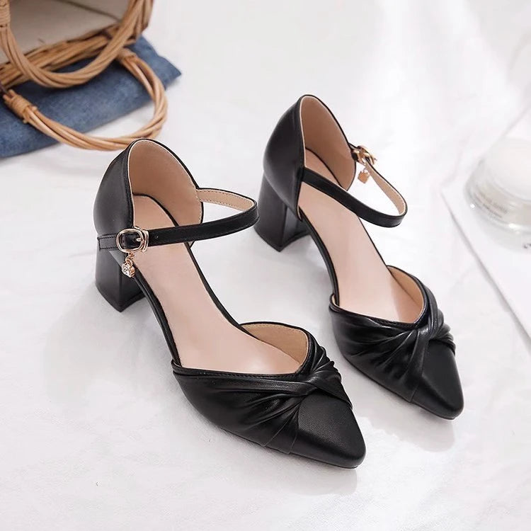 Chaussures à talons élégantes pour soirée de bal |   Pumps à talon bloc et bride cheville pour femme, printemps 2026 |   Sandales décontractées confortables à bout fermé et découpé