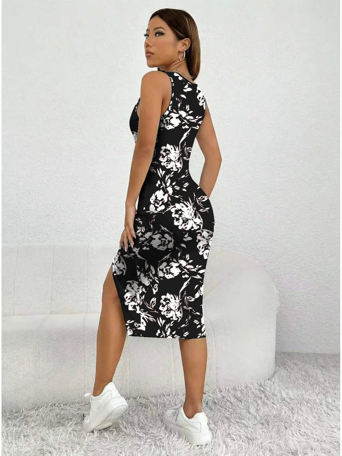 Robe mi-longue décontractée et élégante pour femme, col carré, motif géométrique, motif floral, fente latérale, idéale pour l'été