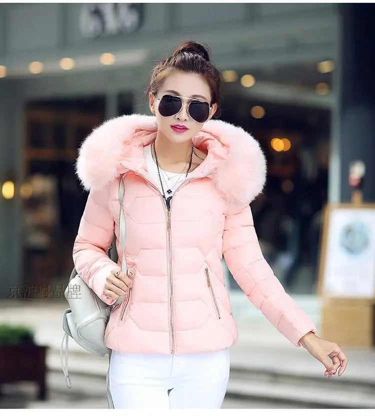 Femmes Parkas court manteau à capuche veste surdimensionné solide grand col de fourrure fermeture éclair manches longues mince épais bureau dame décontracté 2025 hiver