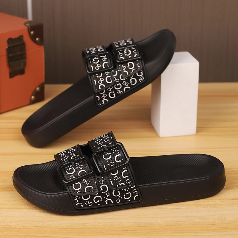 Chaussures hommes sandales pantoufles Sneaker cuir hommes baskets été chaussures de plage sandales pour homme grande taille noir sandales décontractées