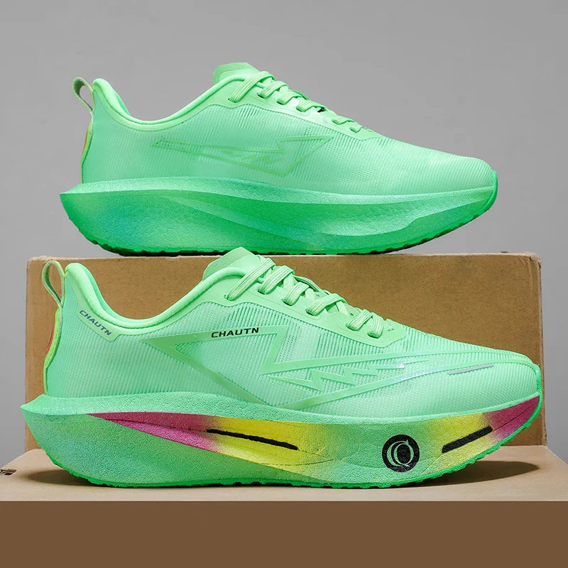 Chaussures de course respirantes à semelle épaisse avec plaque en carbone pour hommes, baskets unisexes assorties pour couples, idéales pour le jogging quotidien, professionnelles