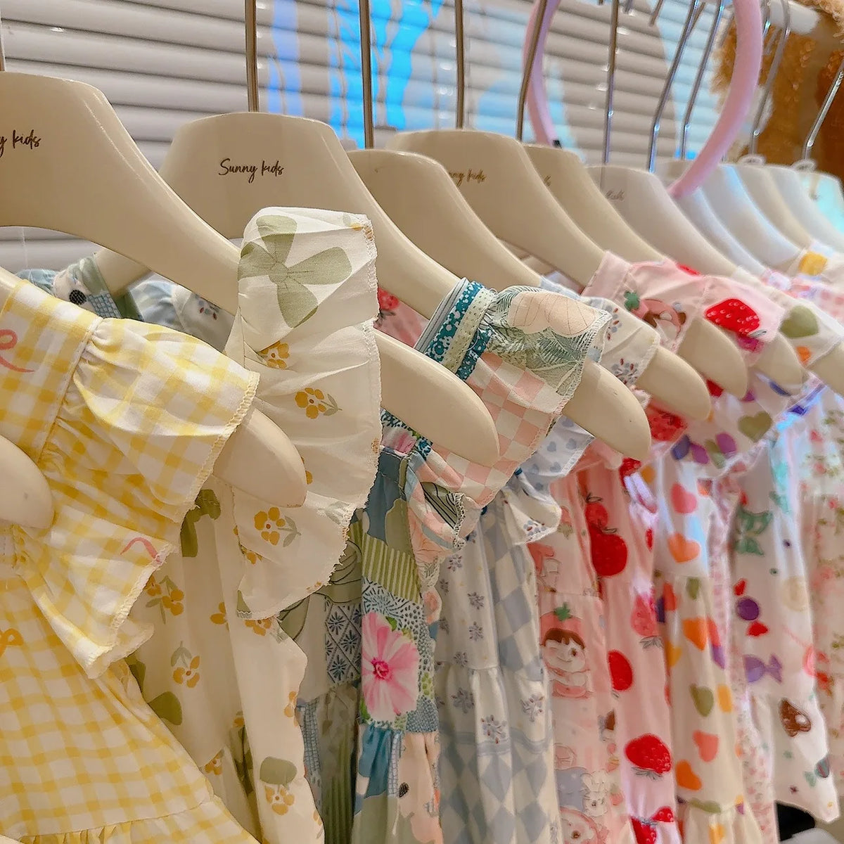 Robe d'été 2026 pour filles à manches volantées, robes de princesse imprimées à volants pour enfants de 1 à 12 ans, vêtements de vacances