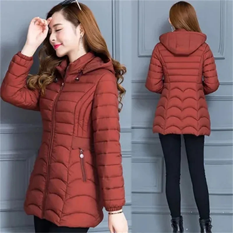 Manteau d'hiver femmes 2025 mode moyen âge mère mince vers le bas coton veste à capuche grande taille décontracté solide chaud épais vêtements d'extérieur Parka