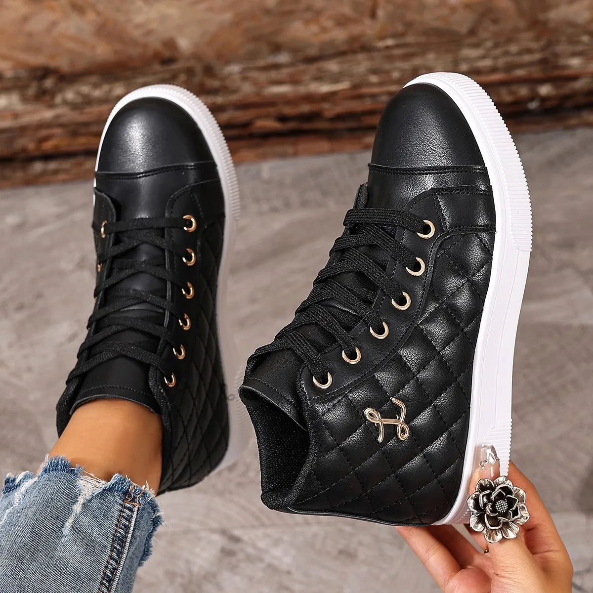Chaussures confortables à la mode pour femmes, chaussures de sport et de loisirs élégantes à tête ronde, couleur unie, nouvelle collection printemps et automne