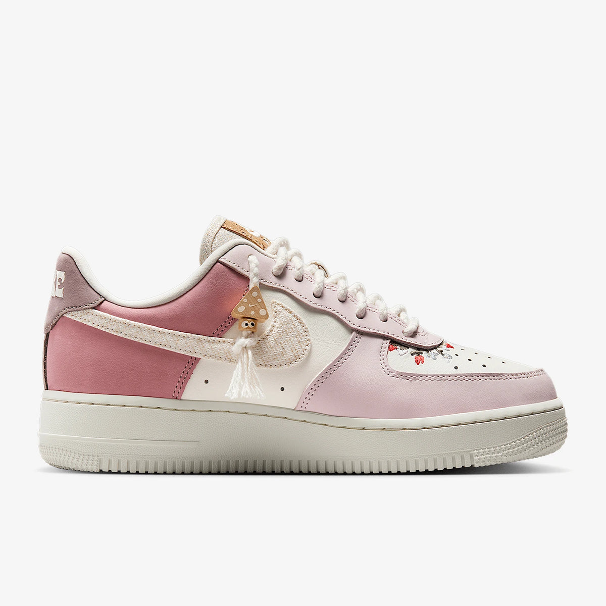 Nike Véritable 2025 Femme Air Force 1 Low IB8874-111