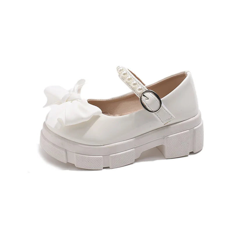 Nouvelles chaussures de princesse à nœud perlé pour enfants printemps-automne, chaussures Mary Jane à talon bas souples pour filles, mocassins à boucle, chaussures décontractées pour tous les jours