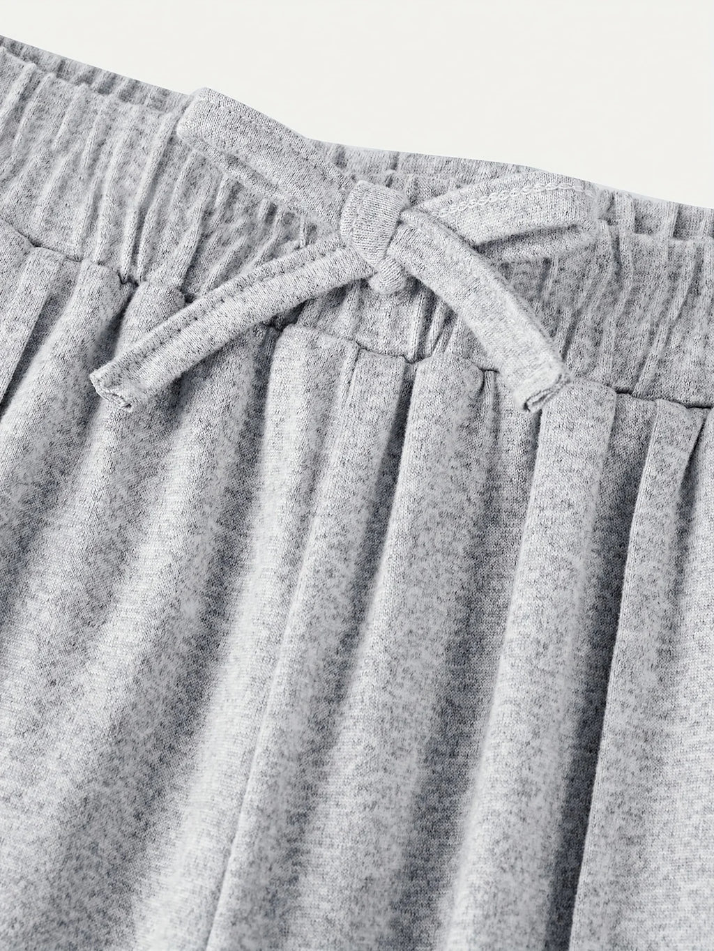 Ensemble décontracté à manches courtes pour filles : tenue d'été pour filles, t-shirt décontracté à col rond de couleur unie avec boutons décoratifs et pantalon ample à jambes droites, ensemble 2 pièces adapté aux