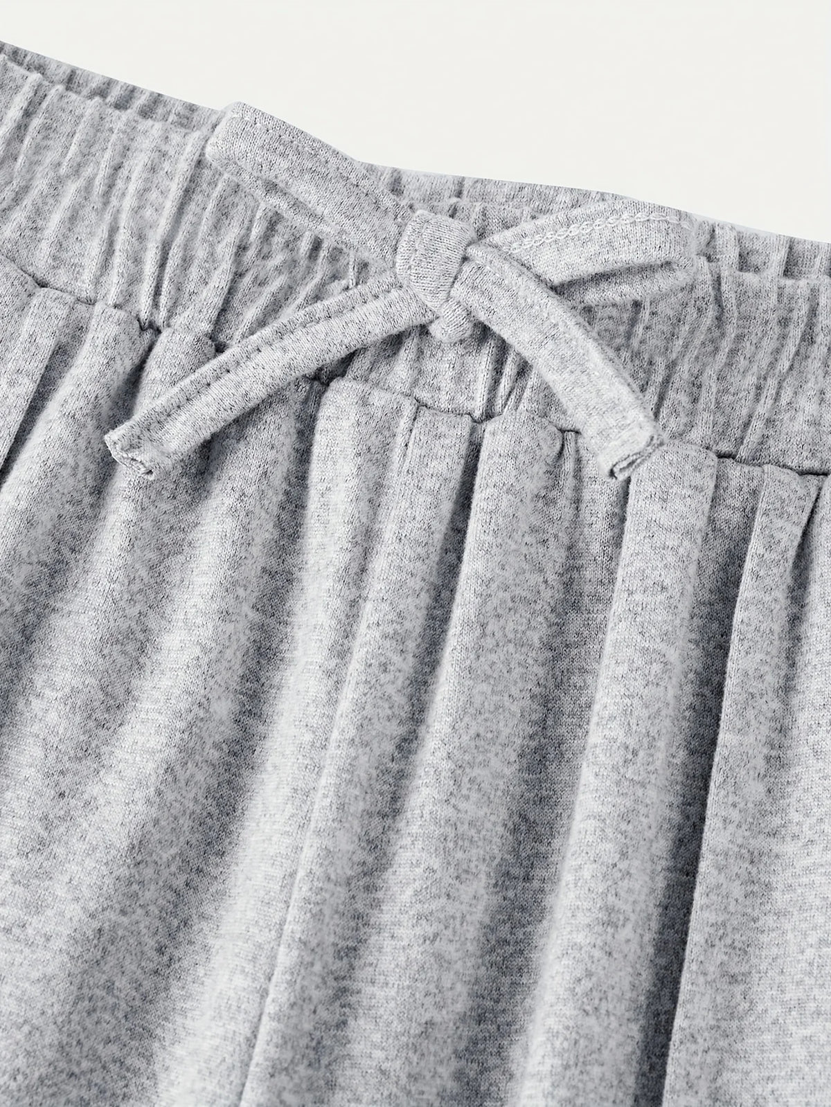 Ensemble décontracté à manches courtes pour filles : tenue d'été pour filles, t-shirt décontracté à col rond de couleur unie avec boutons décoratifs et pantalon ample à jambes droites, ensemble 2 pièces adapté aux
