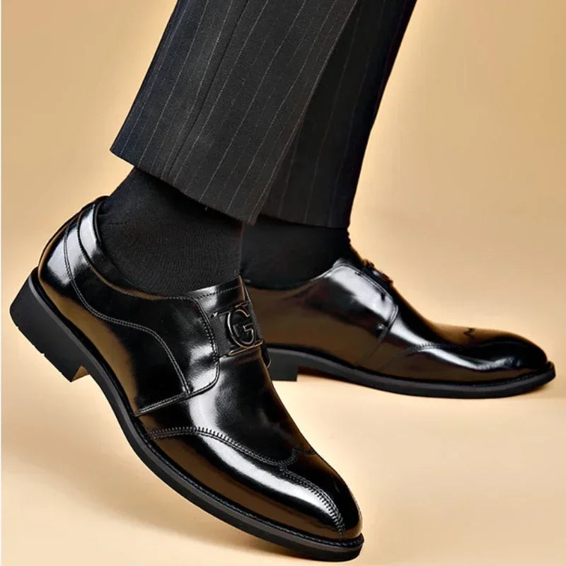 Hommes d'affaires chaussures en cuir verni homme richelieu chaussures pour homme robe chaussure mocassins bout pointu mâle mocassins grande taille chaussures pour hommes