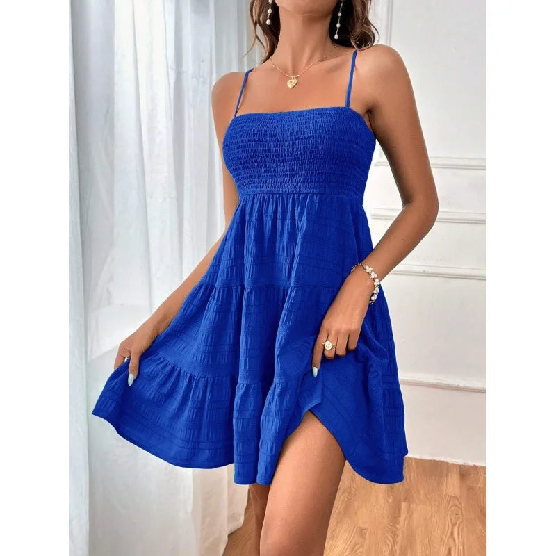 Mode femme Spaghetti sangle smocké Bustier Mini robe bleu à volants à plusieurs niveaux robe trapèze été décontracté vacances vêtements de plage