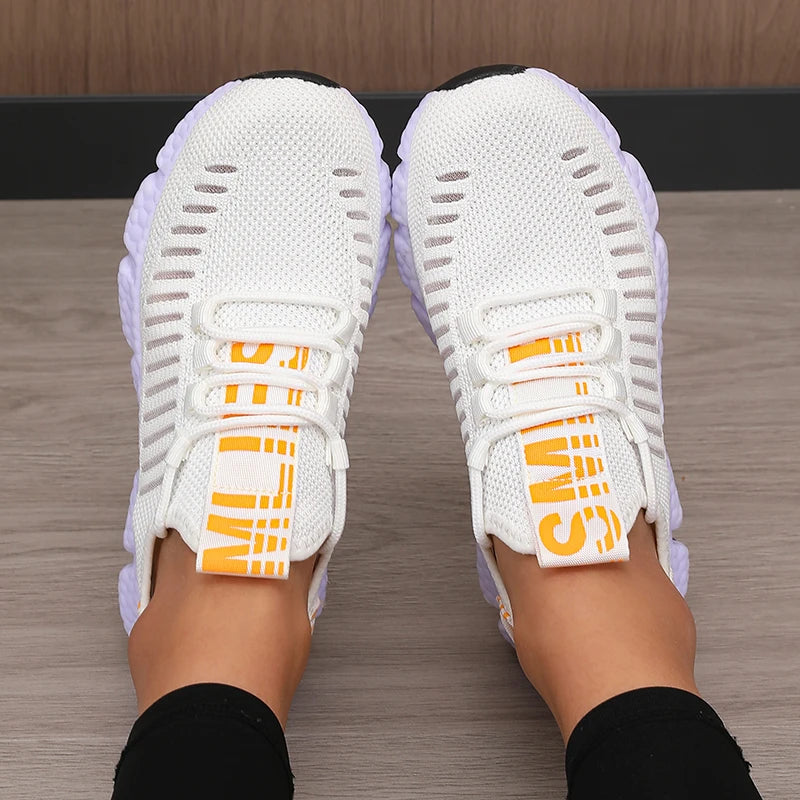 Chaussures de sport pour femmes maille légère semelle souple sangle de Jogging respirant mode sport marche décontracté Tennis chaussures plates pour hommes