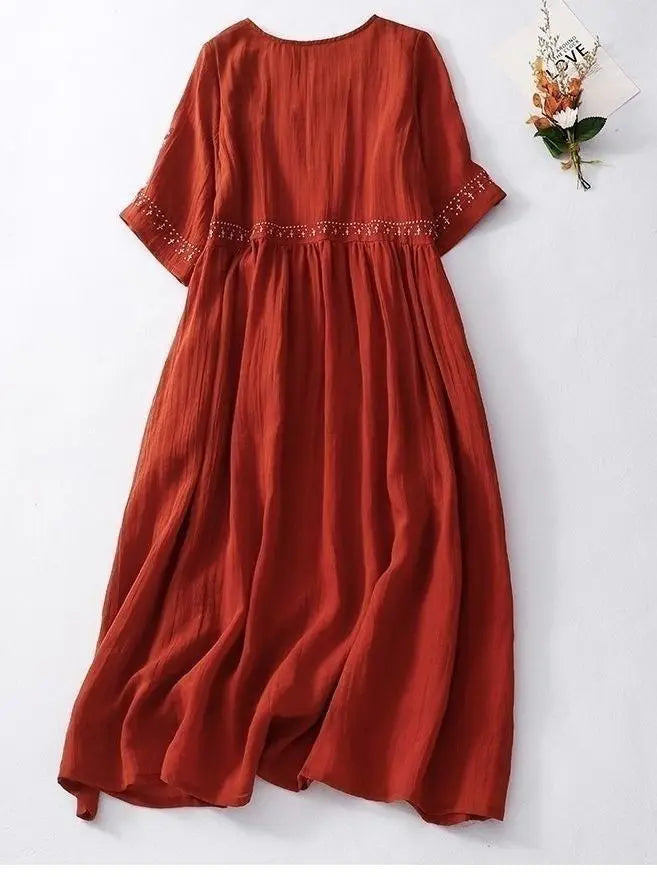 Robe d'été pour femme grande taille, brodée, coupe ample, style A-line évasé, décontractée, mi-longue, pour l'extérieur