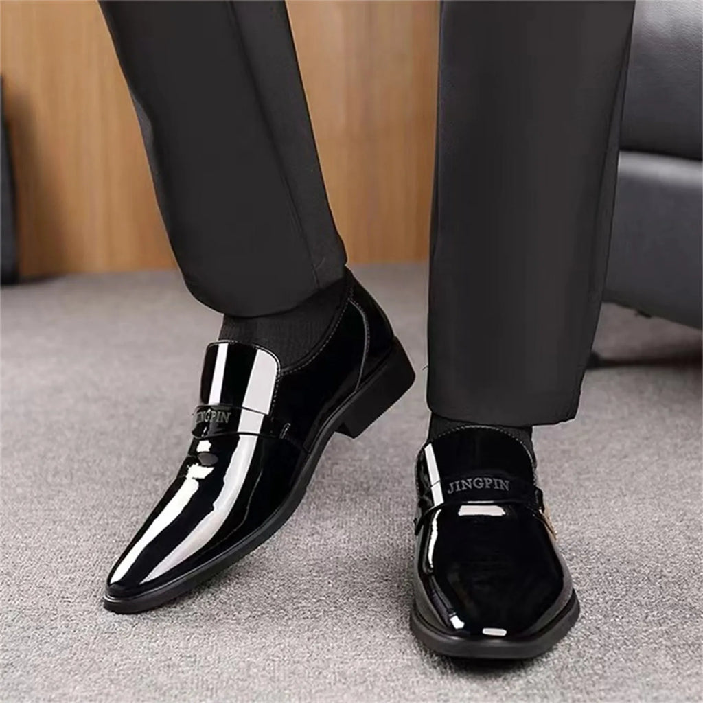Chaussures en cuir verni PU noir pour hommes, chaussures d'affaires décontractées, chaussures de travail formelles pour le bureau, fête de mariage