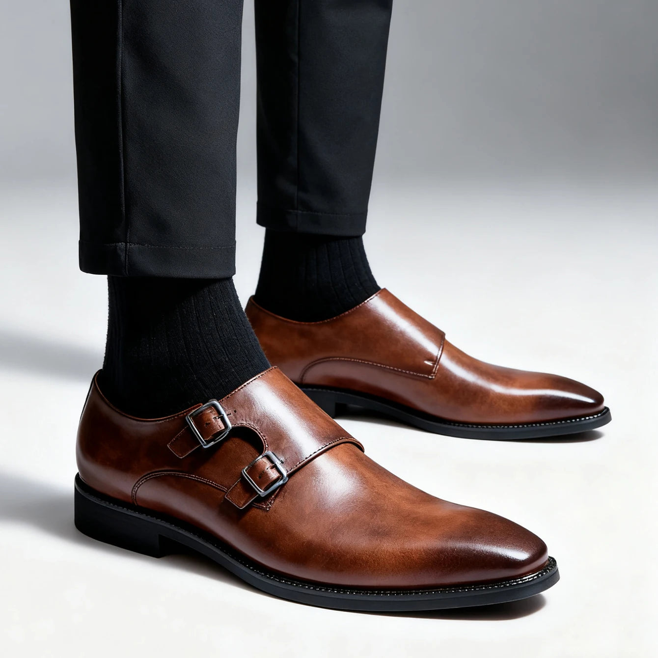 Robe rétro classique chaussures en cuir de moine pour hommes avec boucle à bout pointu bureau d'affaires mariage chaussures Oxfords confortables pour hommes