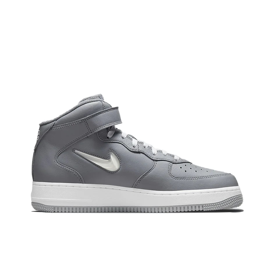 Nike Air Force 1 QS Jewel 'NYC Cool Grey' Chaussures de skateboard polyvalentes à tige mi-haute unisexe gris