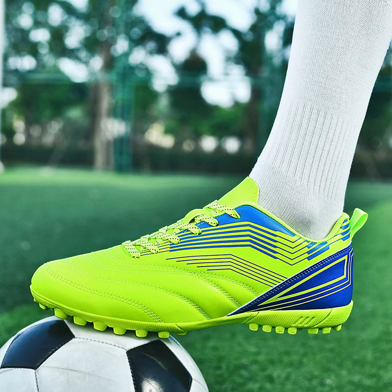 Chaussures de Football pour hommes, bottes de Football professionnelles, Futsal, vente en gros, confortables, TF, chaussures d'extérieur antidérapantes de haute qualité