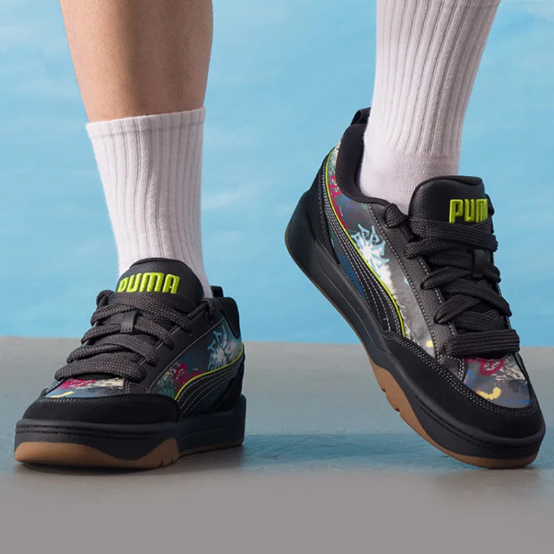 Chaussures de skate Puma Low à imprimé graffiti pour hommes et femmes, en daim noir avec bordure néon, semelle en caoutchouc, streetwear, skateboard, baskets décontractées