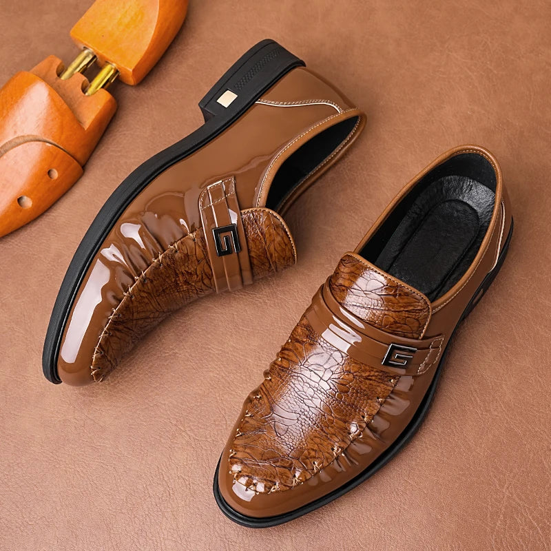 Chaussures habillées marron à motif crocodile pour hommes, mocassins en cuir verni à enfiler, chaussures Oxford formelles pour affaires et mariages