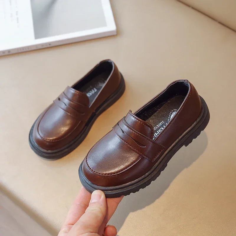 Chaussures en cuir pour enfants de Style britannique pour garçons, mocassins souples rétro noirs pour filles, nouvelle collection printemps 2025