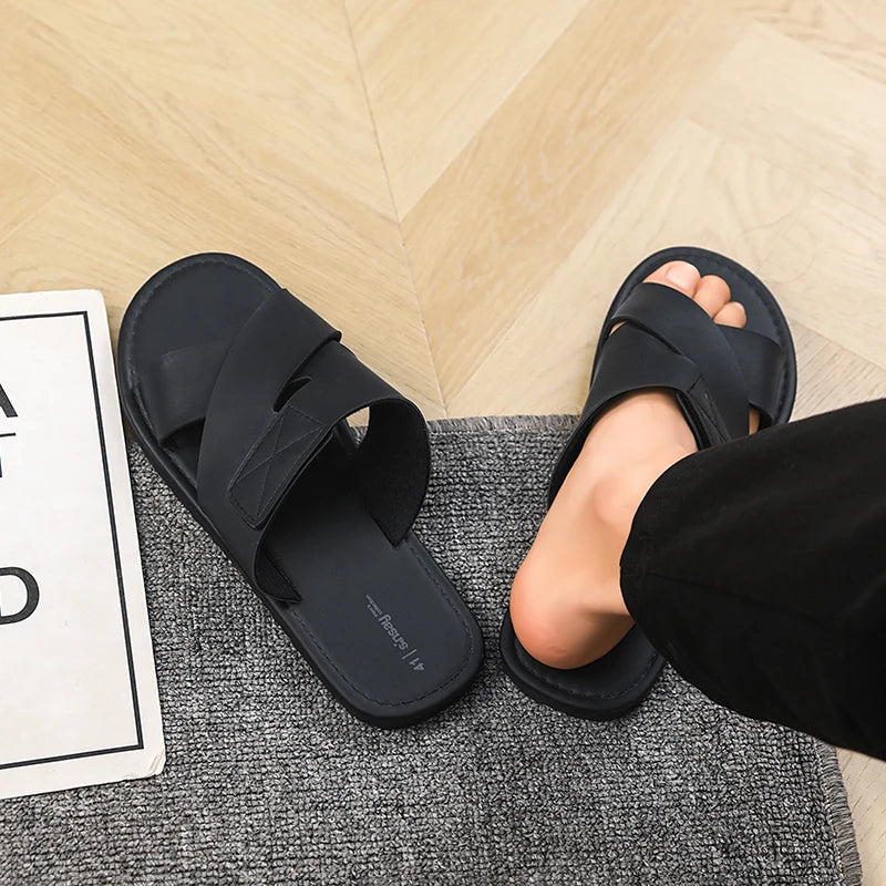 Sandales pour hommes 2026, nouvelle collection été, style coréen, sport et loisirs, légères et confortables, semelle plate, grandes tailles 46