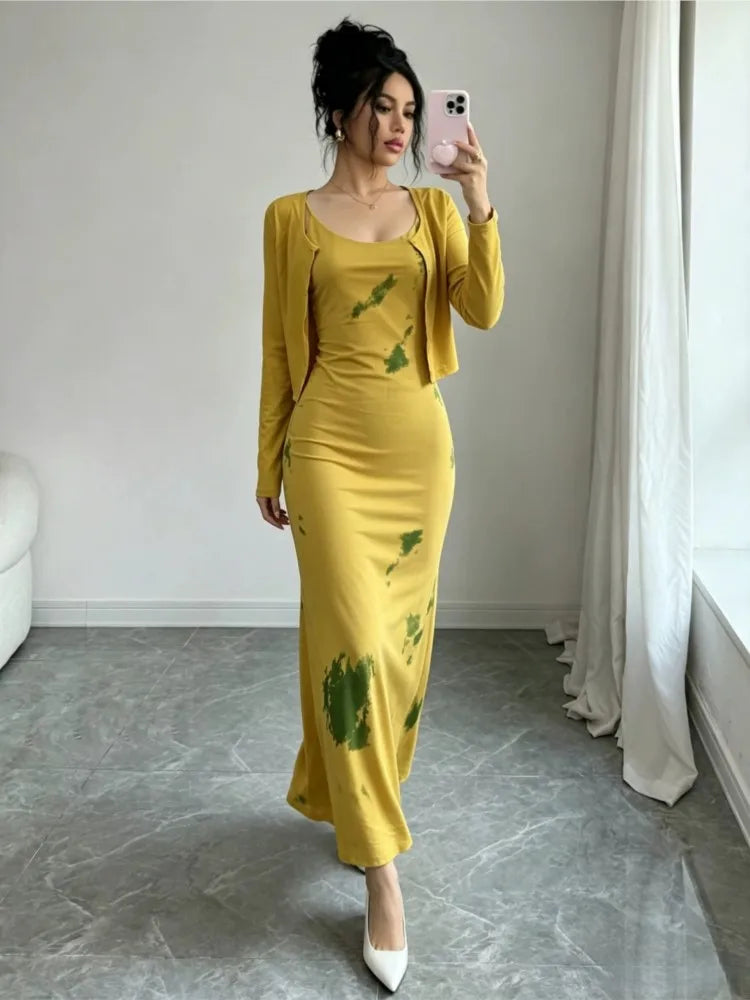 Ensemble élégant 2 pièces imprimé pour femme : Robe moulante mi-longue et cardigan court à manches longues – Tenue décontractée pour le quotidien et le street style