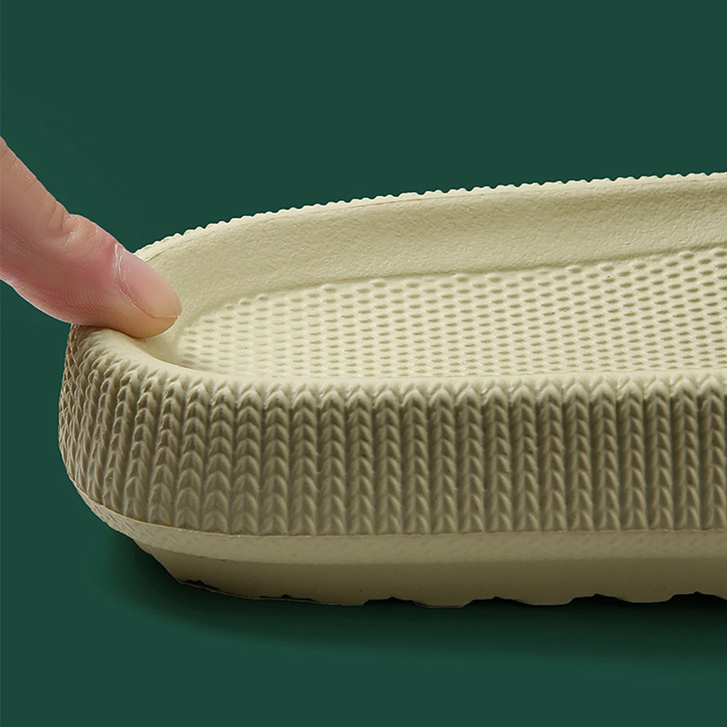 Pantoufles Step on the Sense of Shit, vêtements d'été pour la maison, chaussures antidérapantes à semelles souples, pantoufles simples Eva pour hommes