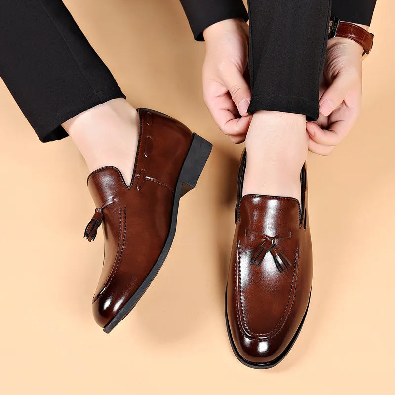 Chaussures habillées pour hommes chaussures en cuir d'affaires mocassins de bureau de créateur chaussures de mariage de luxe à la main sans lacet chaussure formelle grande taille 48
