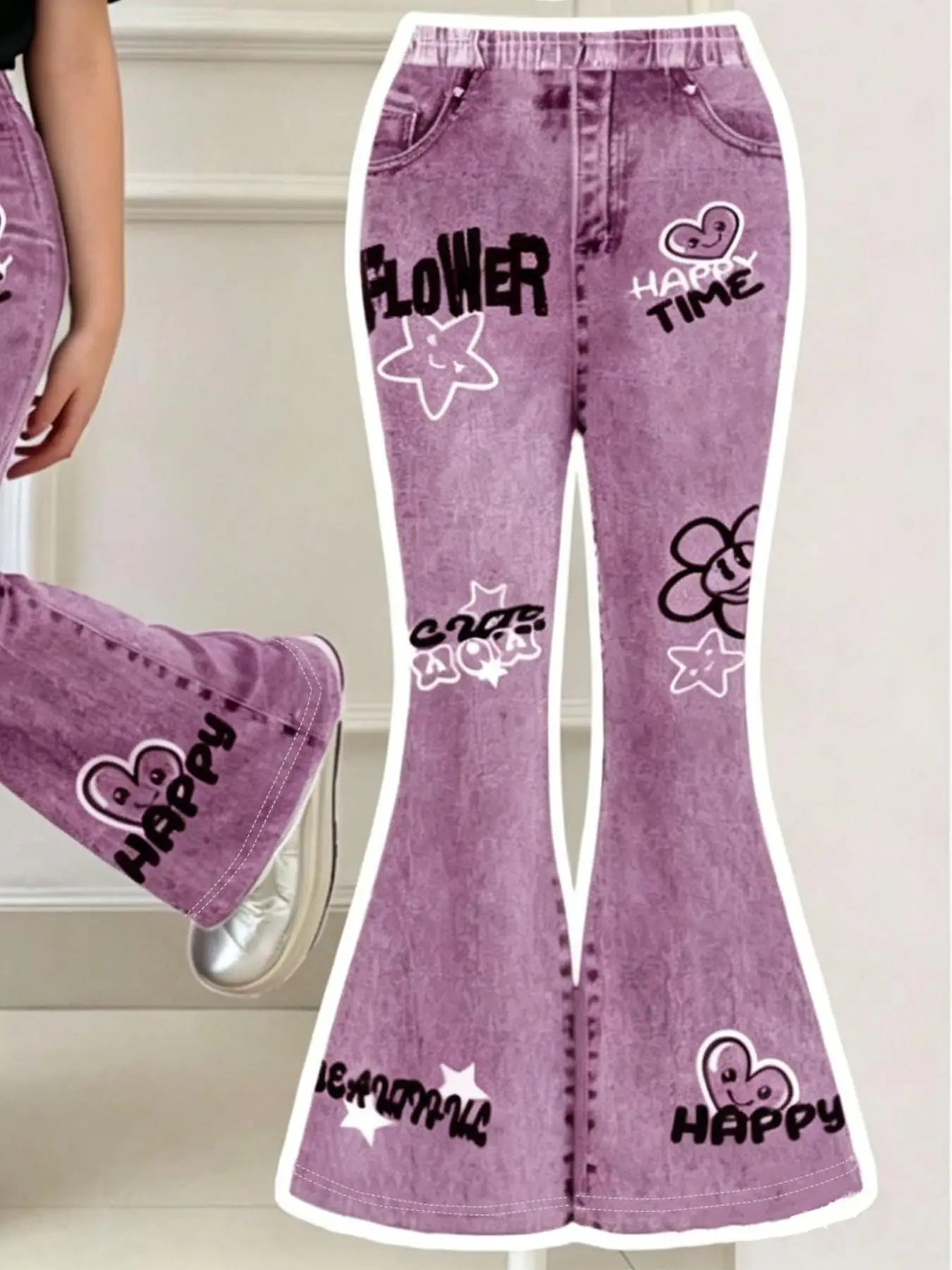 Tenue d'été décontractée pour filles : haut noir à manches courtes avec imprimé visage souriant + pantalon évasé violet avec imprimé anglais, ensemble deux pièces adapté aux enfants de 3 ans et plus, vêtements pol