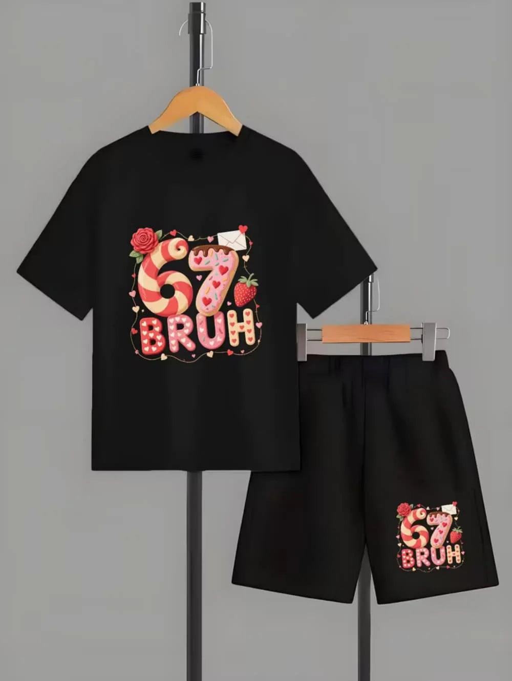 Ensemble 2 pièces pour enfants : T-shirt à manches courtes et short imprimé chiffres 6 et 7, style 'Brainrot' italien amusant, pour garçons