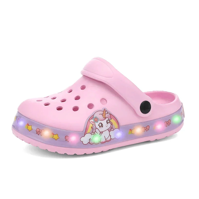 Sandales légères pour filles, chaussures de plage d'été pour enfants, imprimées de dessins animés roses, antidérapantes, Design classique, sabots décontractés pour enfants