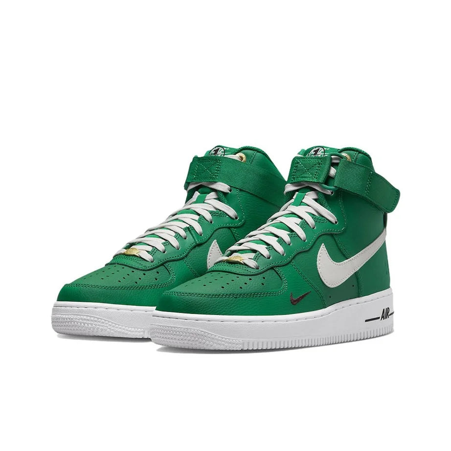 Chaussures de skateboard Nike Air Force 1 pour femme, modèle High Top, vert/blanc