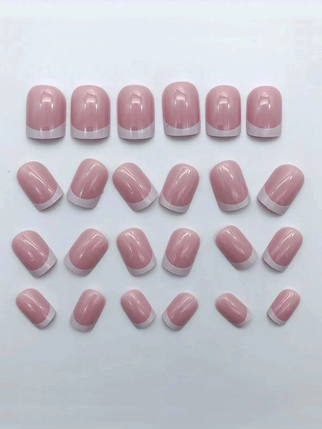 24 pièces/ensemble faux ongles carrés courts pour femmes mignon mariée coeur blanc français conseils faux ongles y2k presse sur faux ongles fournitures