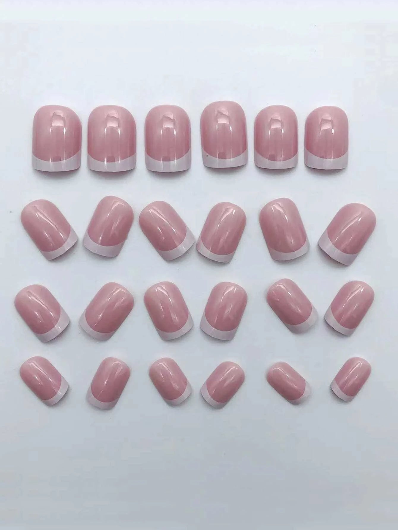 24 pièces/ensemble faux ongles carrés courts pour femmes mignon mariée coeur blanc français conseils faux ongles y2k presse sur faux ongles fournitures