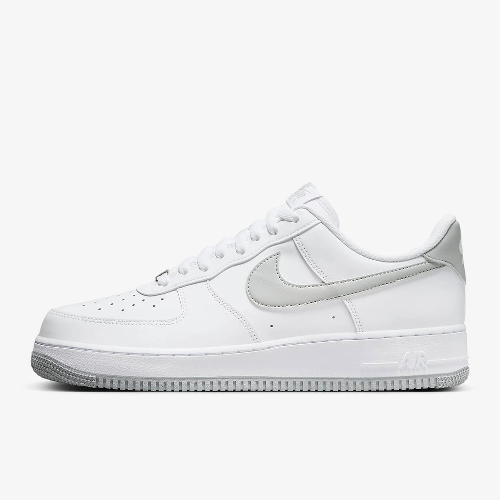 Nike officiel authentique Air Force 1 '07 chaussures décontractées respirantes et résistantes à l'usure pour hommes FJ4146-100