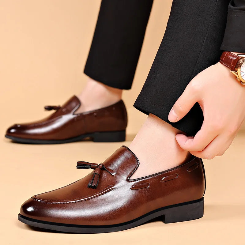 Chaussures habillées pour hommes chaussures en cuir d'affaires mocassins de bureau de créateur chaussures de mariage de luxe à la main sans lacet chaussure formelle grande taille 48