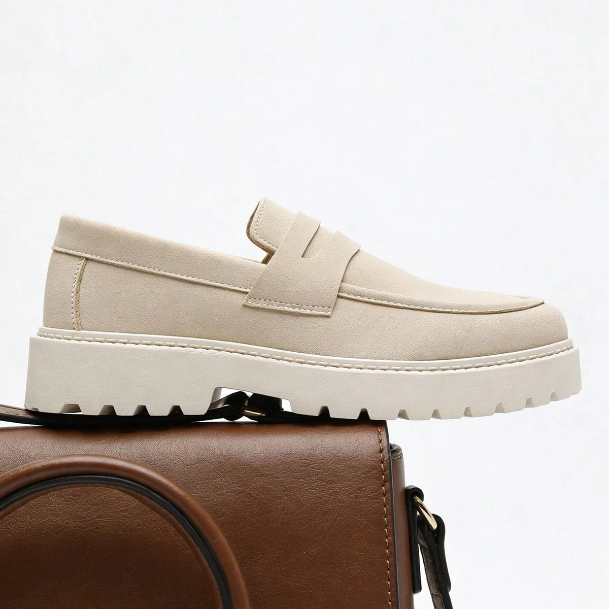 Nouvelles Chaussures Décontractées de Designer pour Hommes – Mocassins à Enfiler Confortables Style Preppy pour le Travail et les Loisirs – Baskets en Daim et Cuir pour Hommes