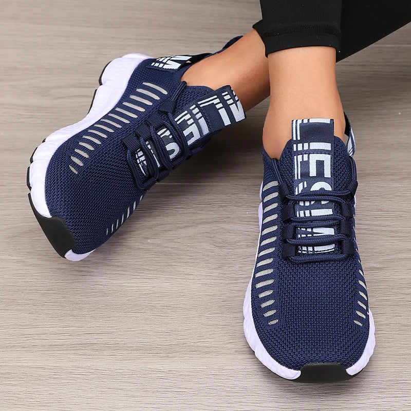 Chaussures de sport pour femmes maille légère semelle souple sangle de Jogging respirant mode sport marche décontracté Tennis chaussures plates pour hommes