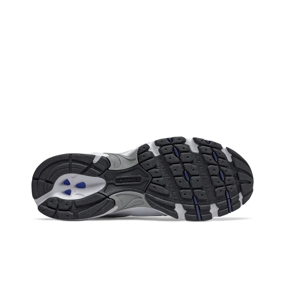 New Balance NB 530 Textile, chaussures de course décontractées en cuir artificiel à tige basse pour la ville, unisexe, blanc argenté