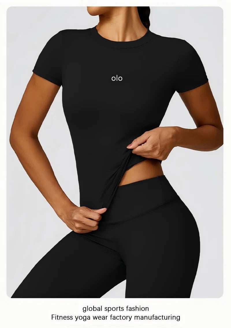 Haut court à manches courtes pour femme, idéal pour le yoga, le Pilates et l'entraînement, t-shirt moulant à séchage rapide pour la course et le sport en été