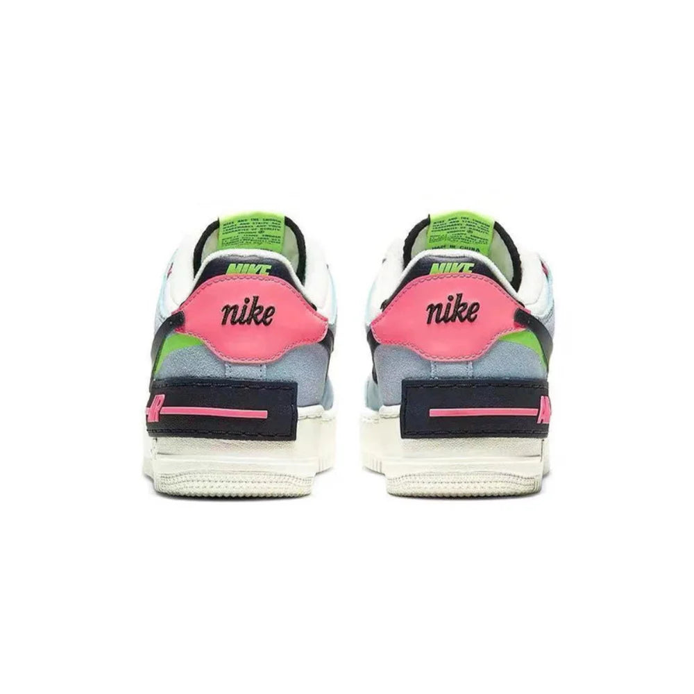 Nike Air Force 1 Baskets pour femmes - Antidérapantes, durables, amorties, design rétro color-block CU8591-101