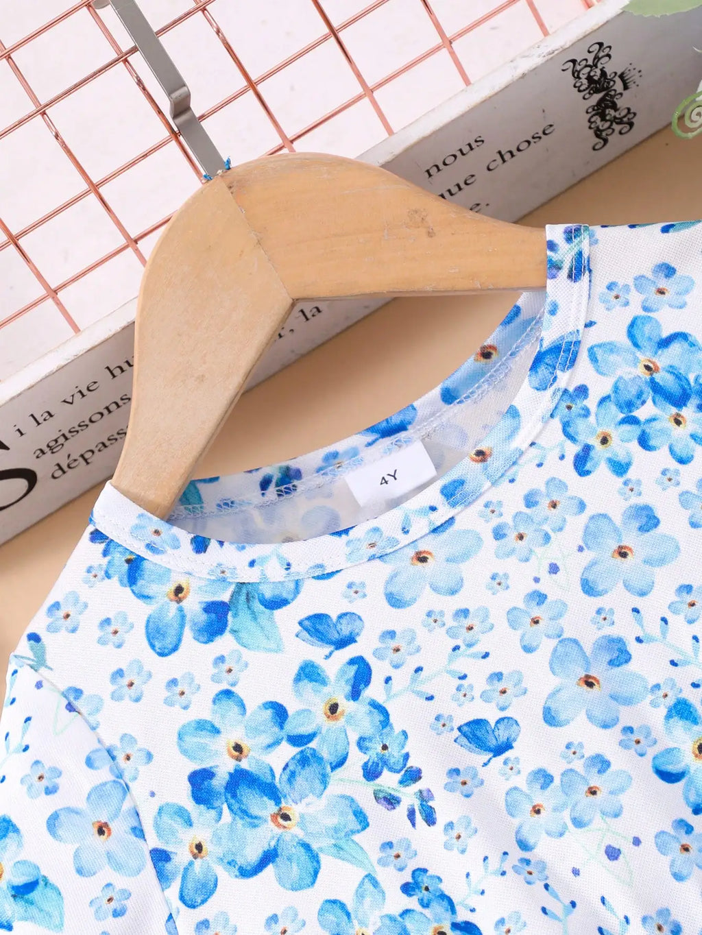 Robe à manches courtes pour filles, col rond, motif Floral bleu, vêtements pour enfants de 2 à 7 ans, tenue d'été décontractée