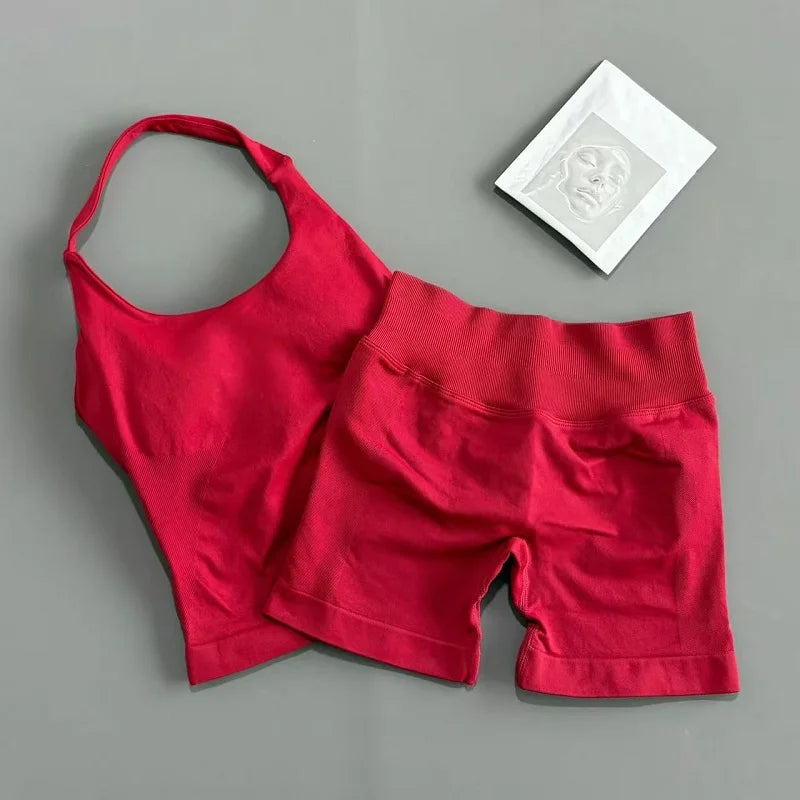 Ensemble de sport 2 pièces pour femme : débardeur long à bretelles rembourré et short de sport sans couture pour le yoga, le fitness et la course à pied
