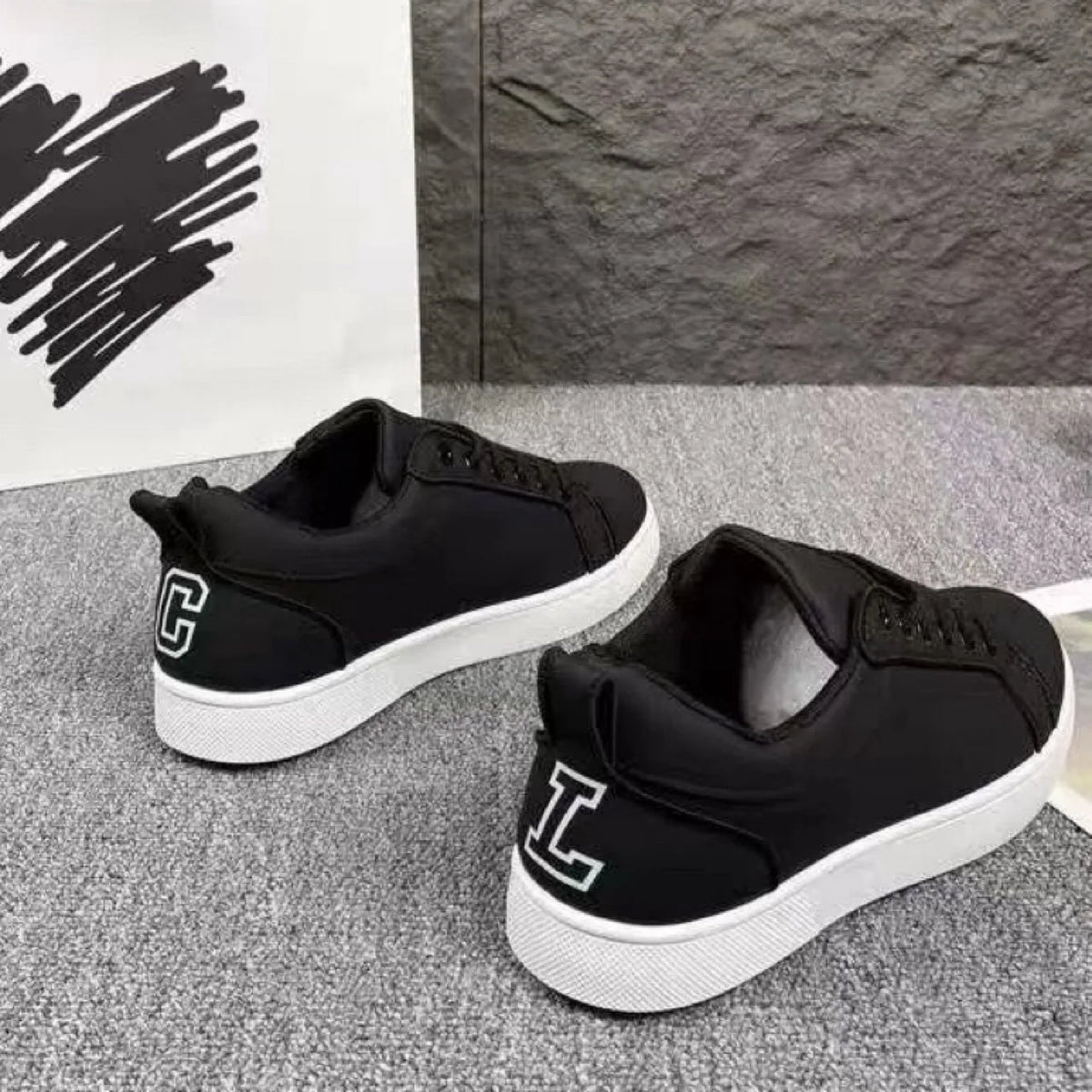 Nouveautés Printemps-Automne : Baskets Homme Luxe Léger Édition Coréenne, Chaussures Plates Décontractées, Chaussures de Sport et de Course pour Jeunes