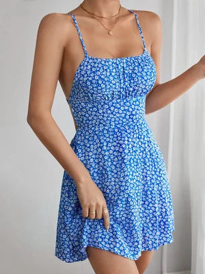 Mini-robe bleue à imprimé floral pour femme, bretelles spaghetti, buste froncé, dos nu, ourlet évasé, tenue d'été décontractée
