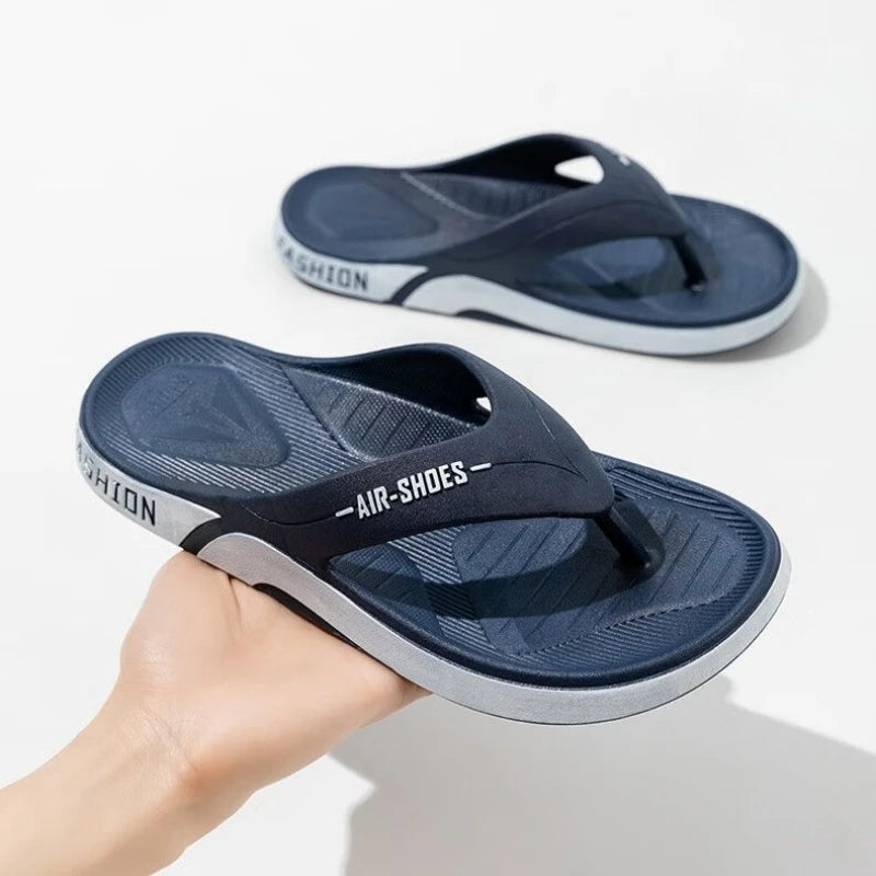 Tongs d'été pour hommes, sandales de plage confortables et tendance pour le sport et les activités de plein air, chaussures décontractées pour hommes, tongs de maison, chaussures d'intérieur