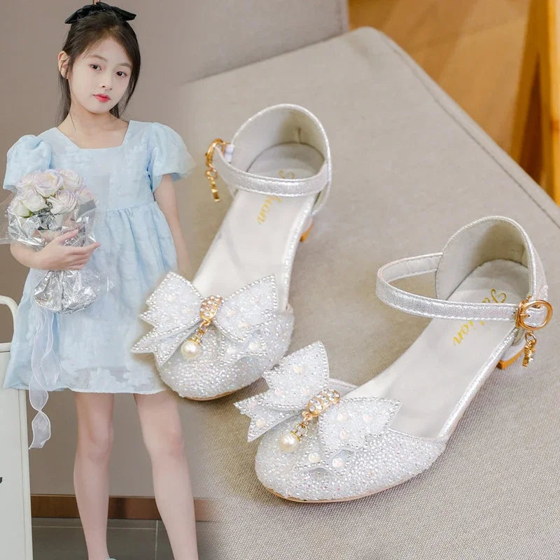 Offre spéciale perlée enfants élégant léger Banquet avec chaussures à talons bébé filles été princesse mode doux paillettes sandales