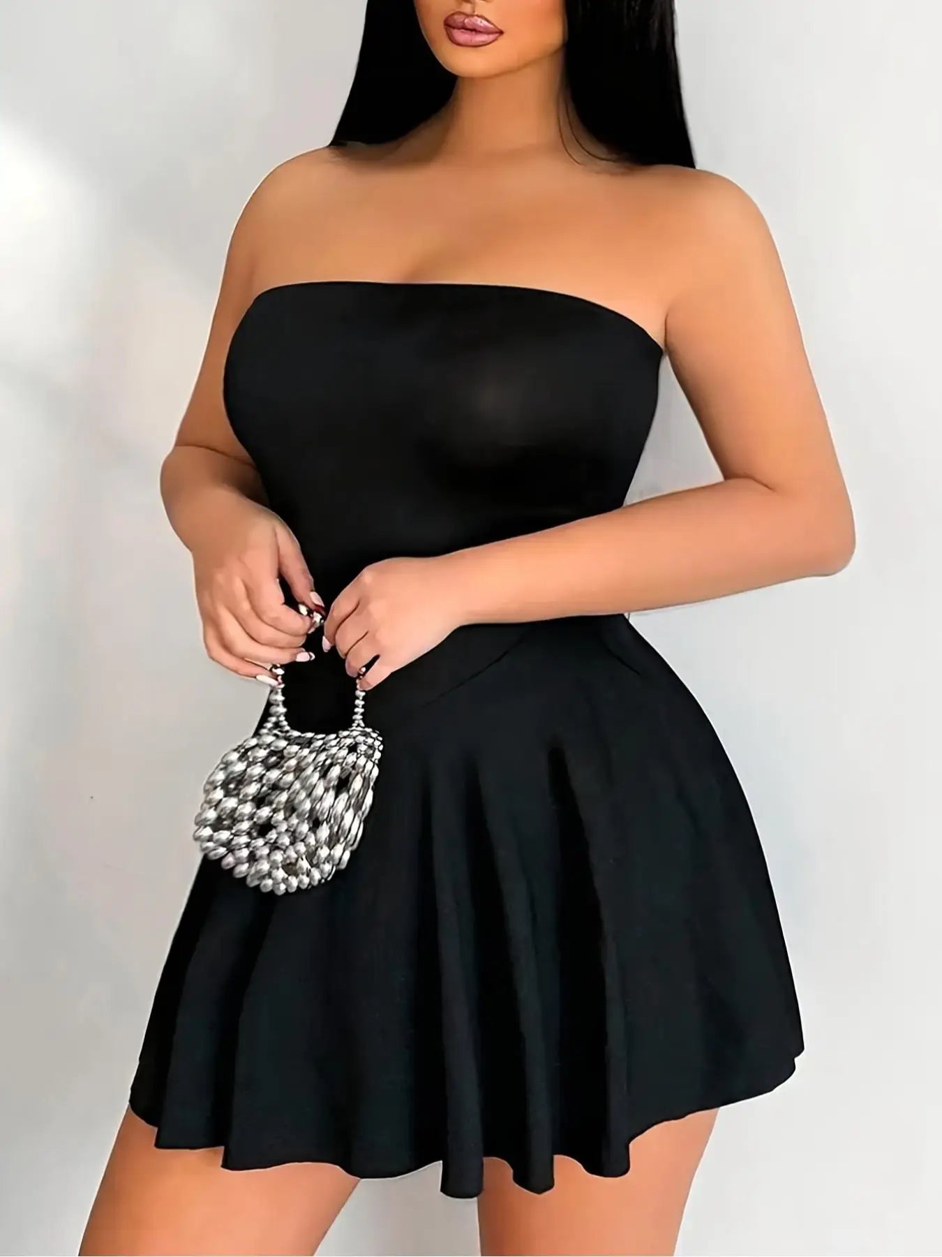 Mini-jupe cloche sans bretelles, design ajusté taille haute, parfaite pour le quotidien, les sorties nocturnes, les occasions spéciales, toutes saisons