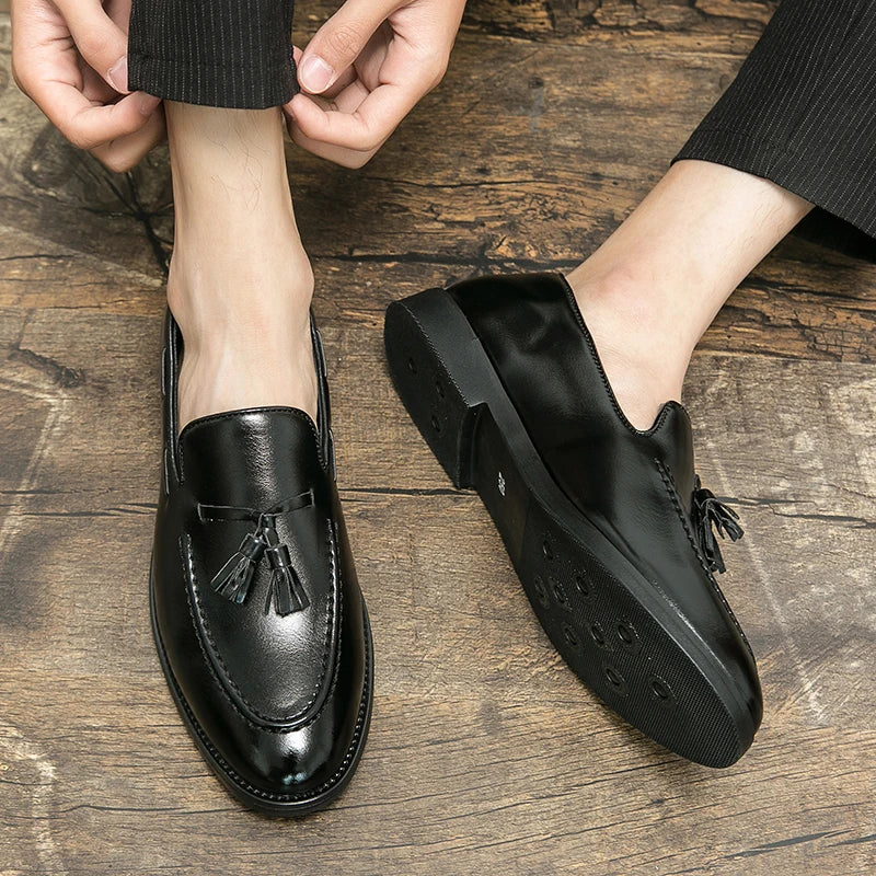 Chaussures habillées pour hommes de haute qualité, mocassins en cuir à enfiler, chaussures décontractées et professionnelles pour hommes, brogues plates, mocassins en cuir pour homme